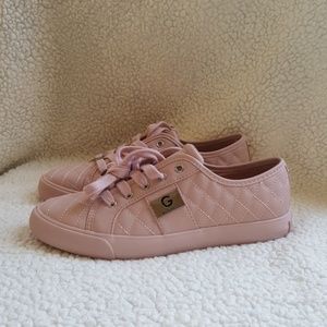 G by Guess Ggoadie2M pink quilted sneakers size 8